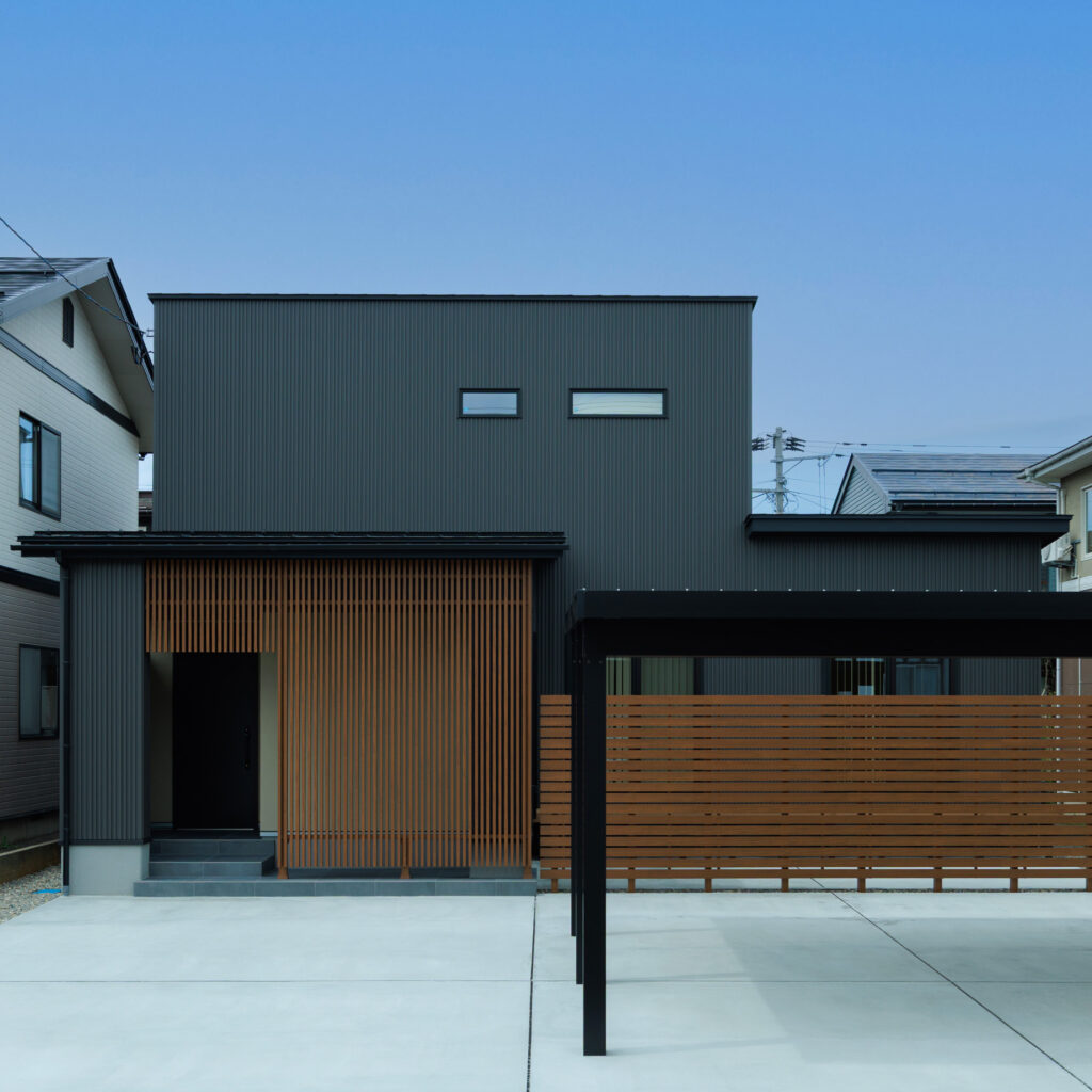 照明にこだわったジャパンディスタイルの半平屋